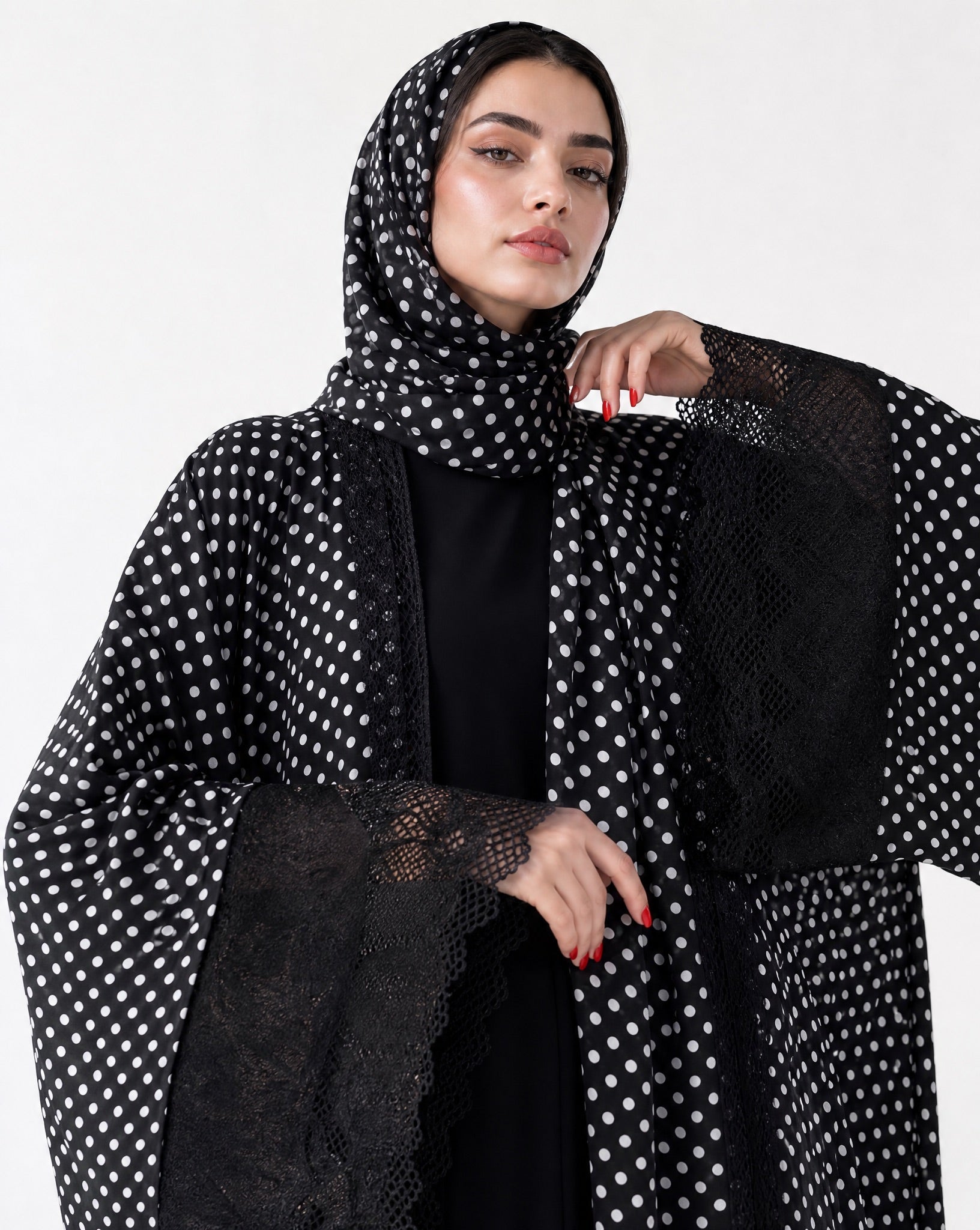 540SU-BK1-Black Cotton Abaya - SUZAN MUZAFFAR - MIRA Y MANO