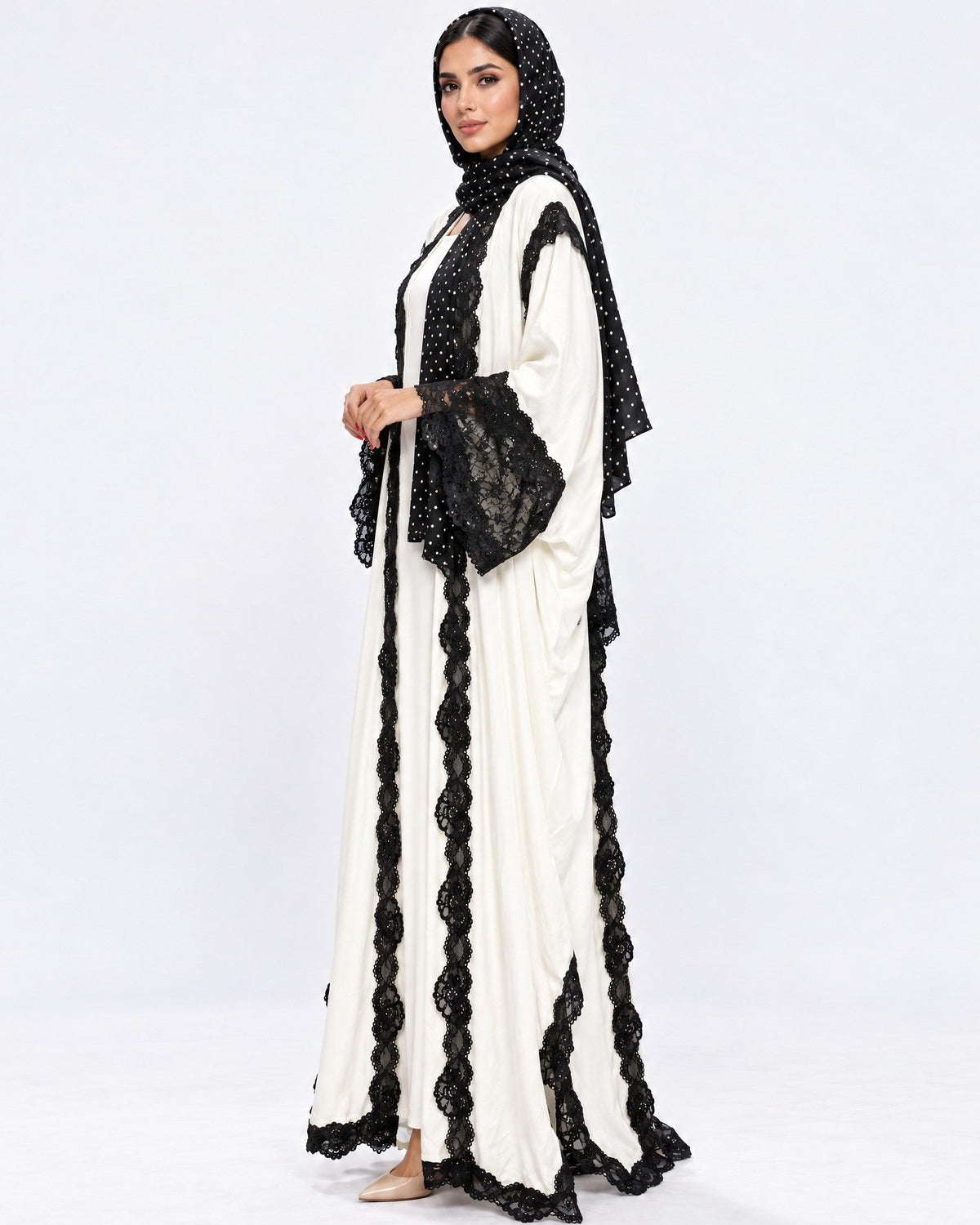 560SU-WH ABAYA - SUZAN MUZAFFAR - MIRA Y MANO