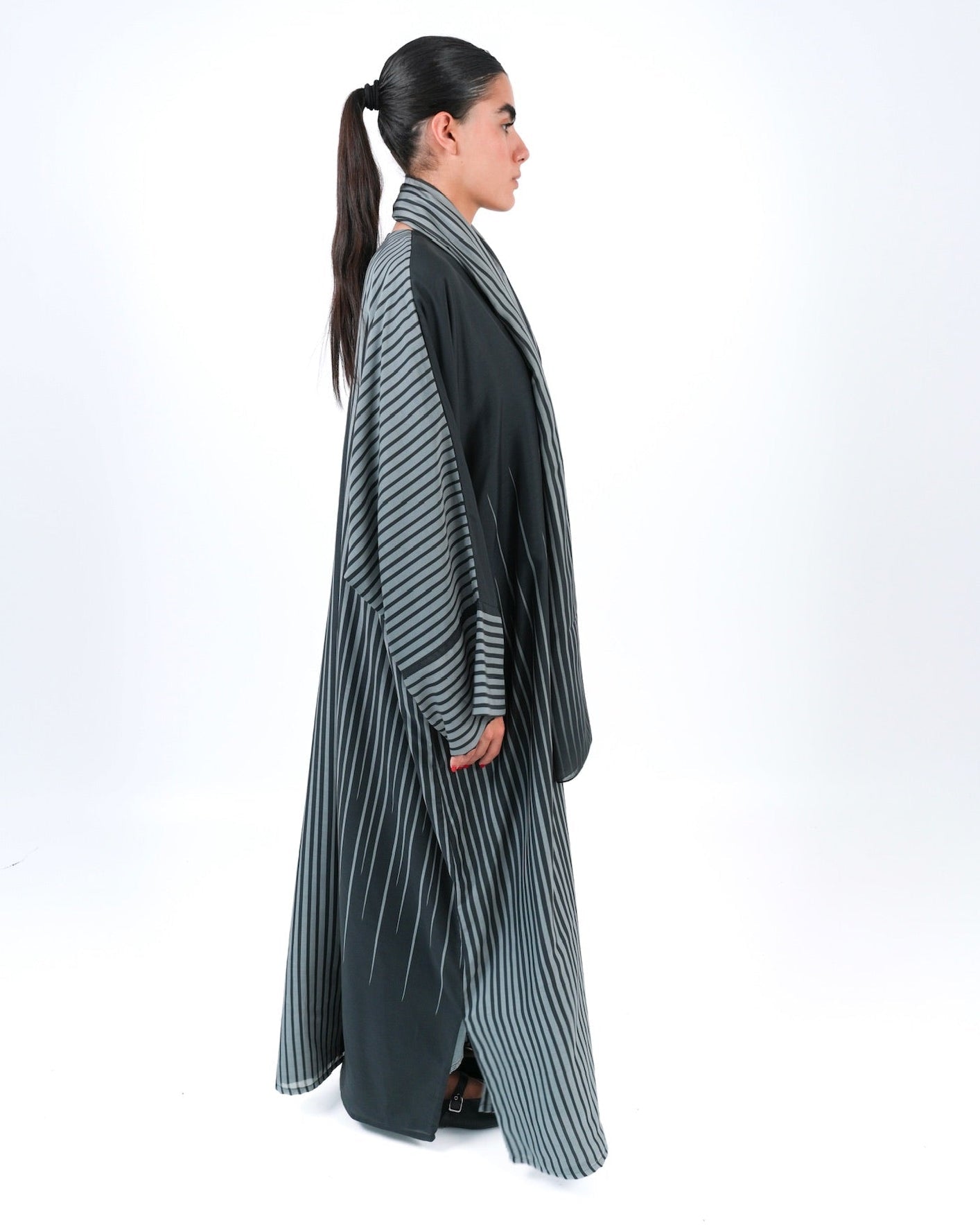 FLOW-G ABAYA - TEAL - MIRA Y MANO