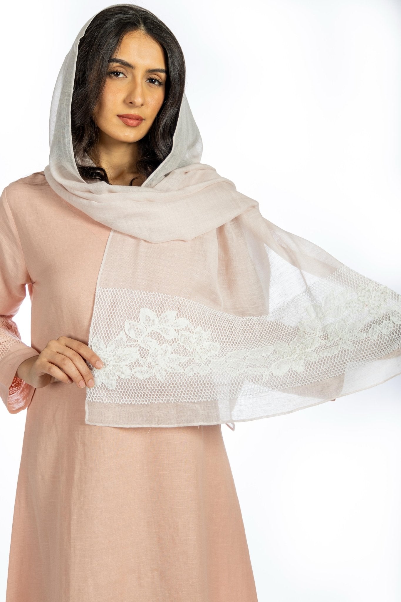 BT6364 - O SCARF - THE DRESSING ROOM - MIRA Y MANO