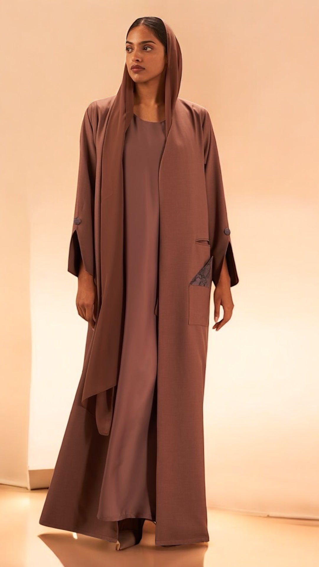 AW24 - 25LOOKA08 ABAYA SET AA24 - THE ORPHIC - MIRA Y MANO