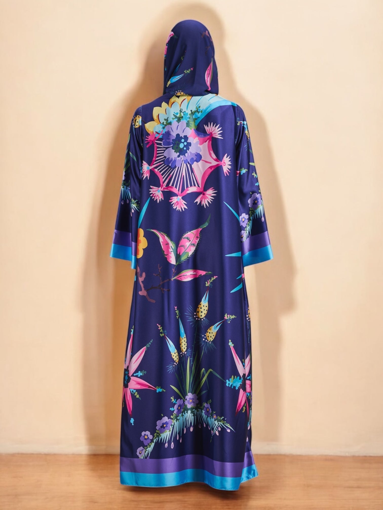 RAMADAN25LOOKA15 ABAYA - THE ORPHIC - MIRA Y MANO
