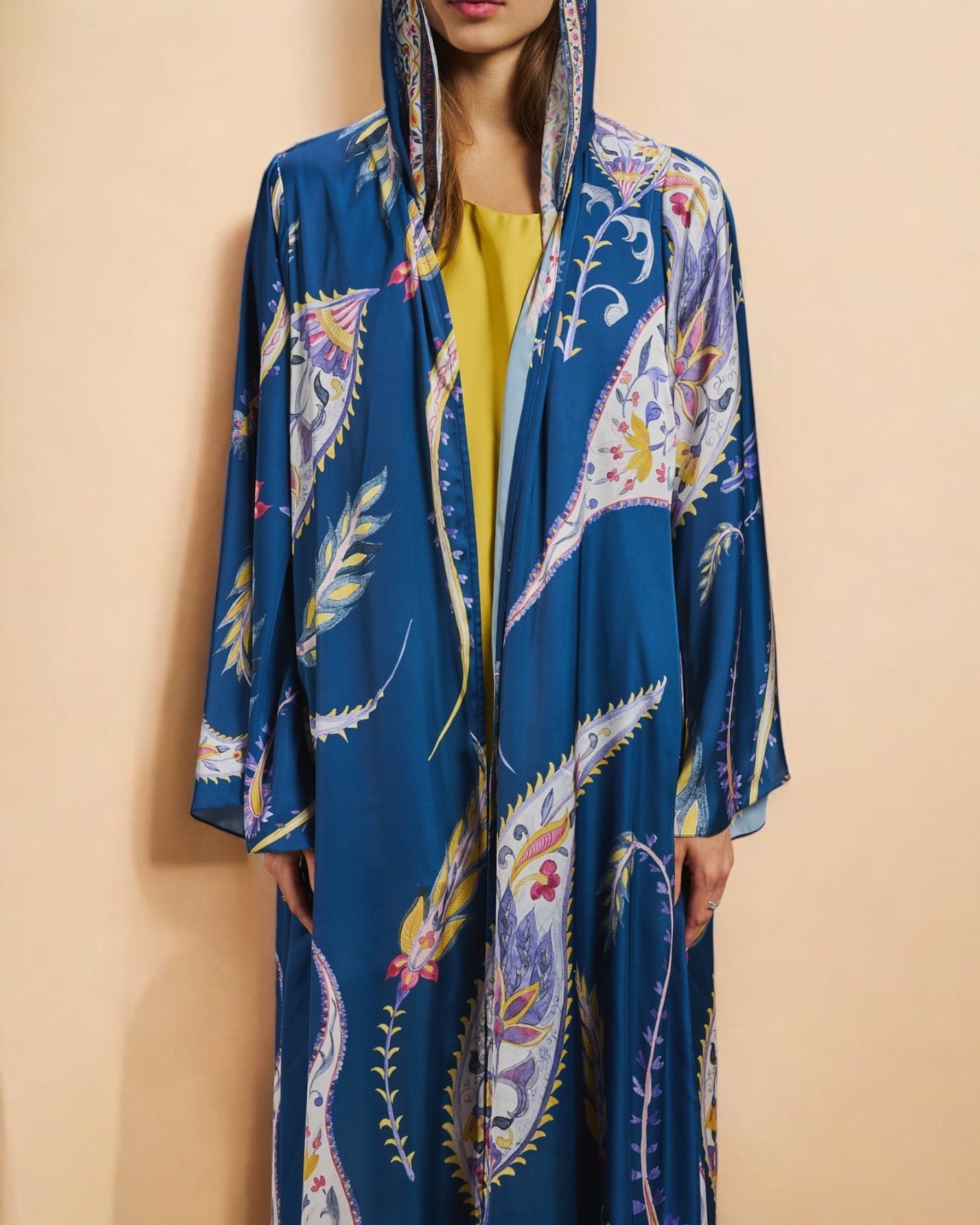 RAMADAN25LOOKA16 ABAYA - THE ORPHIC - MIRA Y MANO