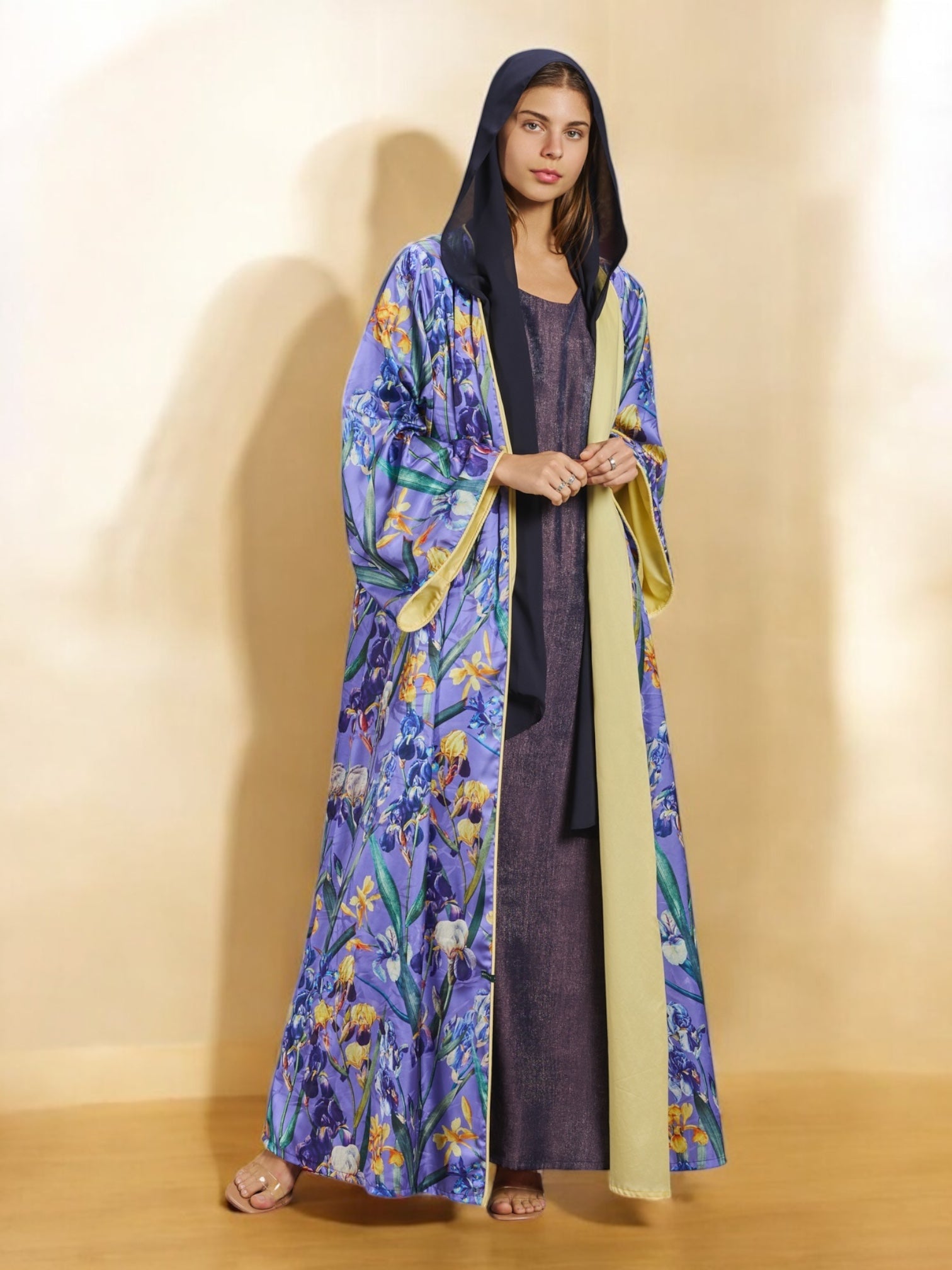 RAMADAN25LOOKA20 ABAYA - THE ORPHIC - MIRA Y MANO