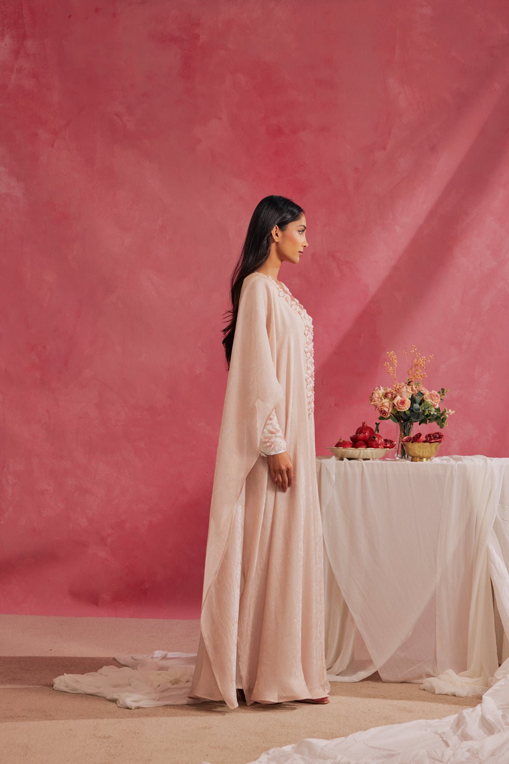 RAMADAN26LOOKK01 KAFTAN - THE ORPHIC - MIRA Y MANO