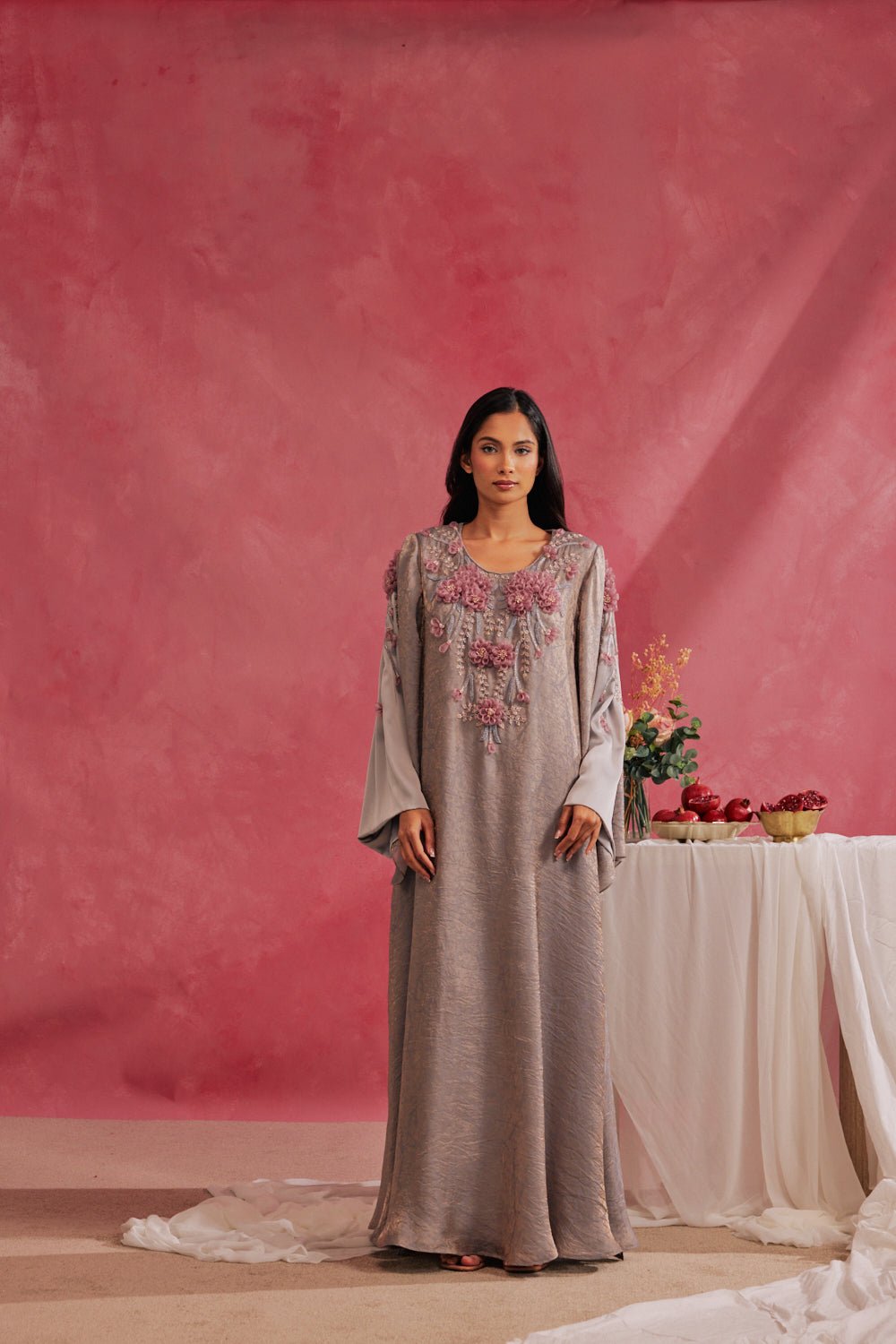 RAMADAN26LOOKK02 KAFTAN - THE ORPHIC - MIRA Y MANO
