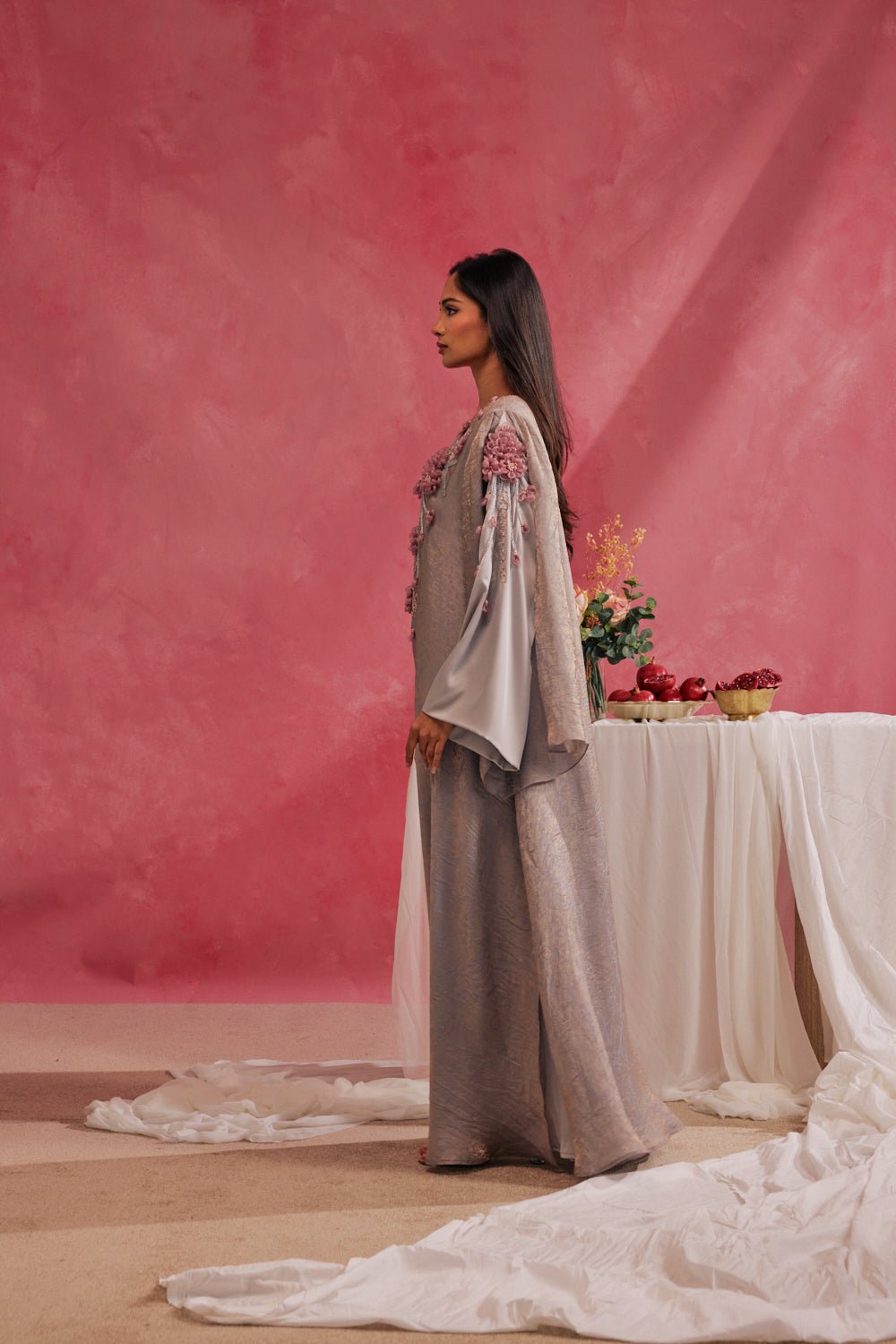 RAMADAN26LOOKK02 KAFTAN - THE ORPHIC - MIRA Y MANO