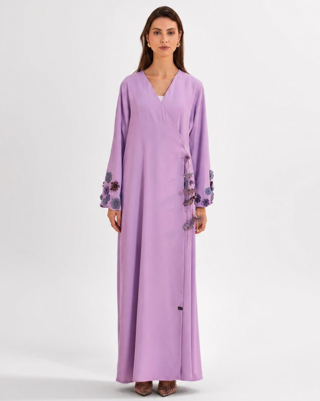 SUMMER26LOOK03 - Magenta Crepe Abaya - THE ORPHIC - MIRA Y MANO
