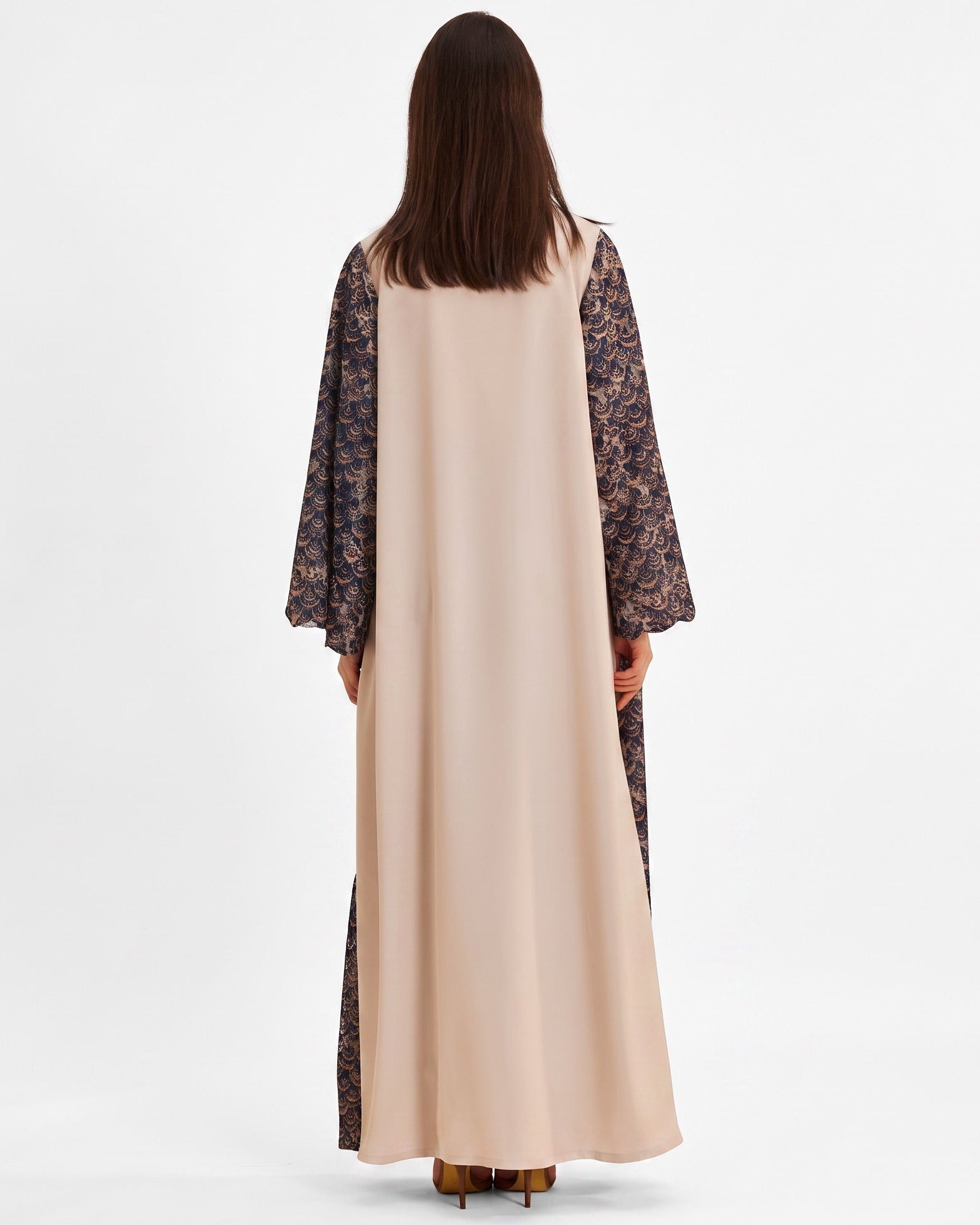 SUMMER26LOOK12 - Blue Lace Abaya - THE ORPHIC - MIRA Y MANO
