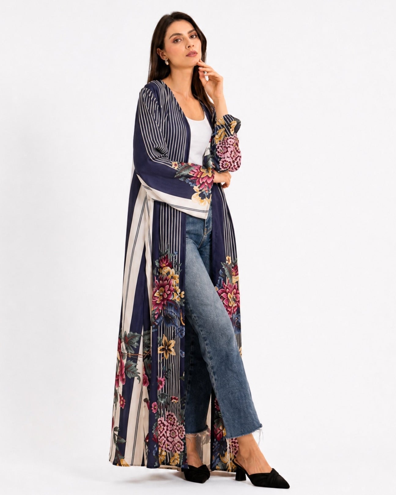 SUMMER26LOOK15 - Printed Silk Abaya - THE ORPHIC - MIRA Y MANO
