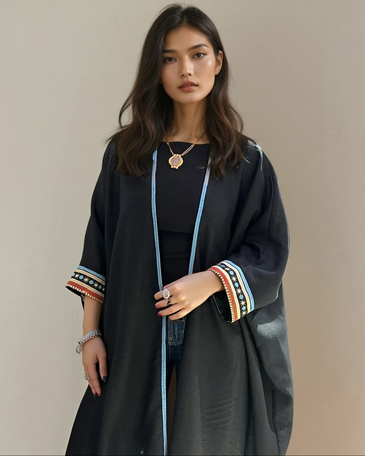 DISTANT GALAXIES ABAYA - THE UNTITLED PROJECT - MIRA Y MANO
