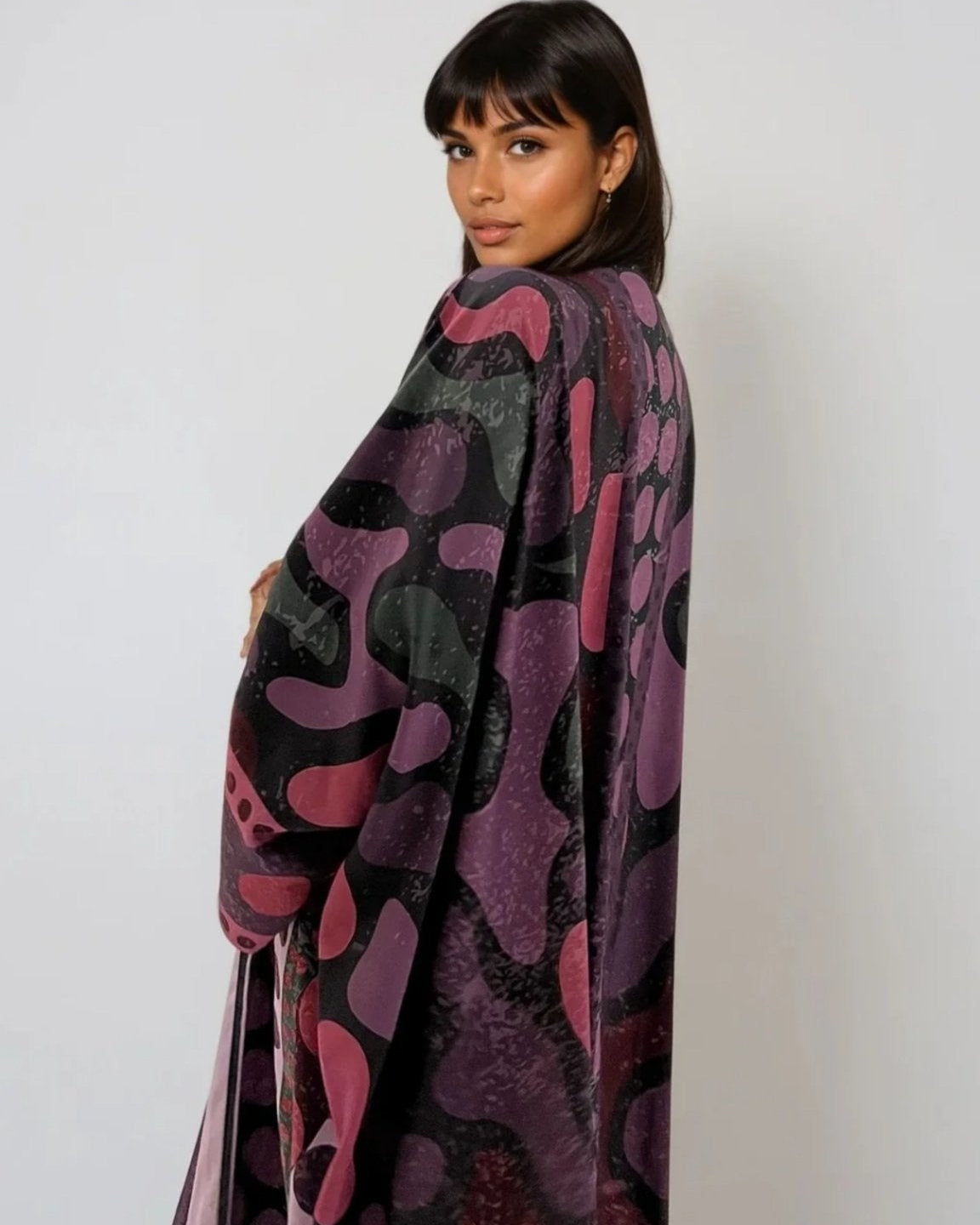 POLKA THOUGHT ABAYA - THE UNTITLED PROJECT - MIRA Y MANO