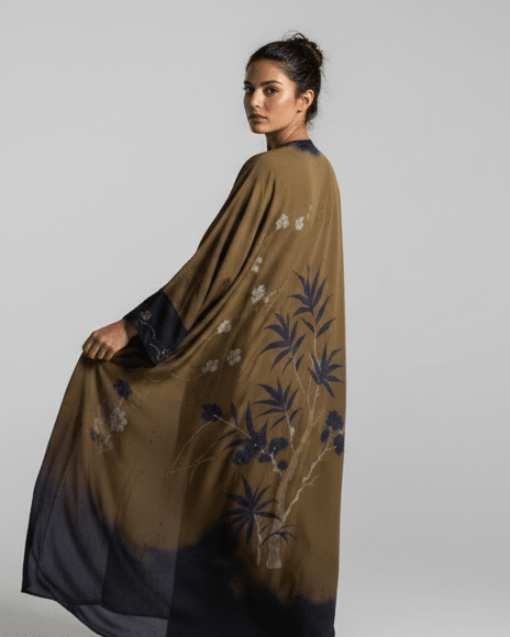 SHE THOUGHT IN OLIVE ABAYA - THE UNTITLED PROJECT - MIRA Y MANO