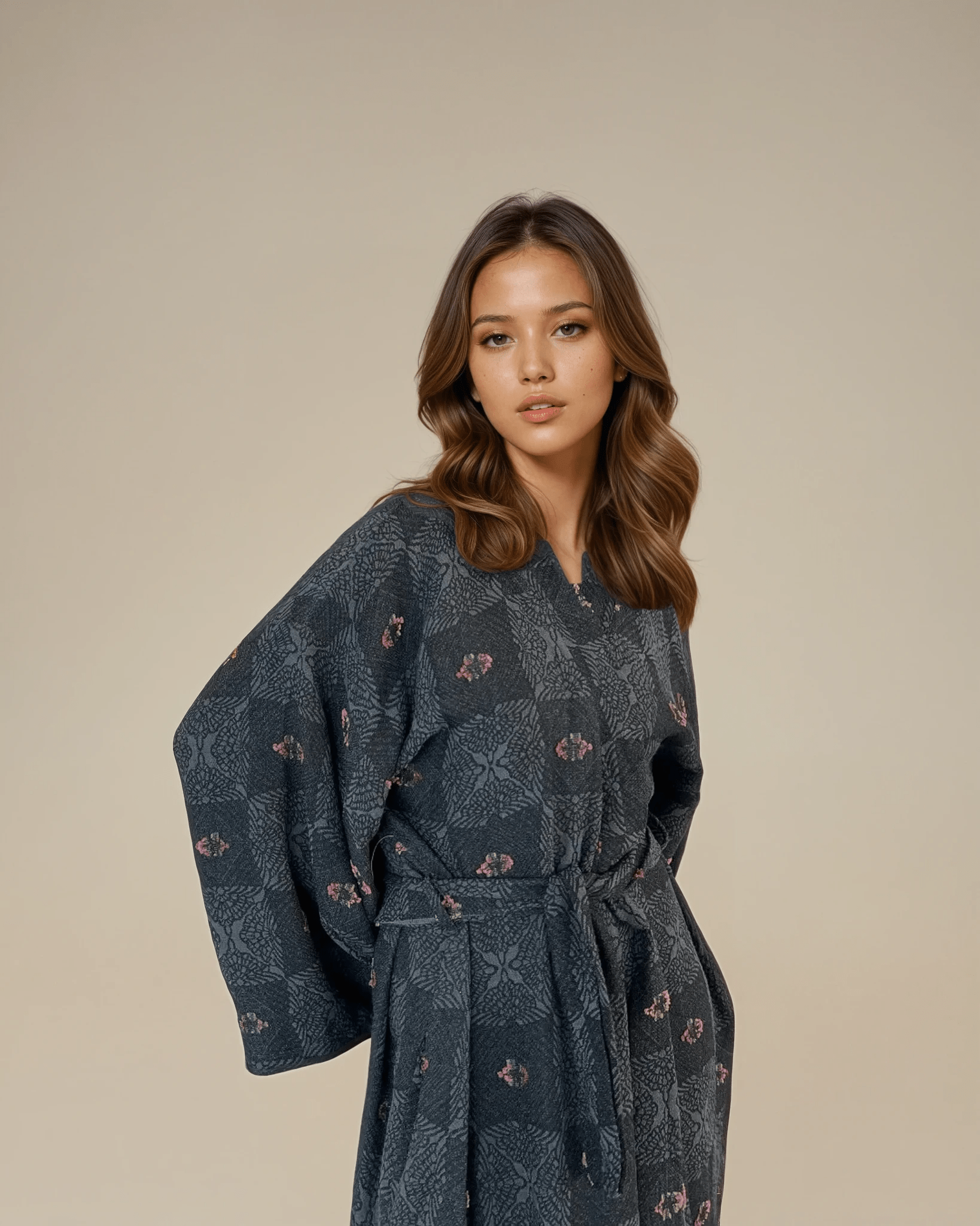 THE COMFY CARDIGAN B - THE UNTITLED PROJECT - MIRA Y MANO