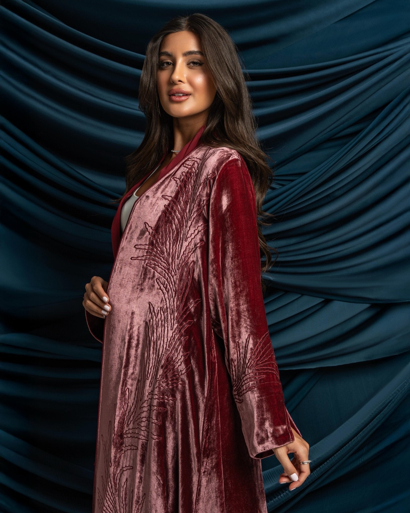 A10 - MR JALABIAH - UCELLO - MIRA Y MANO