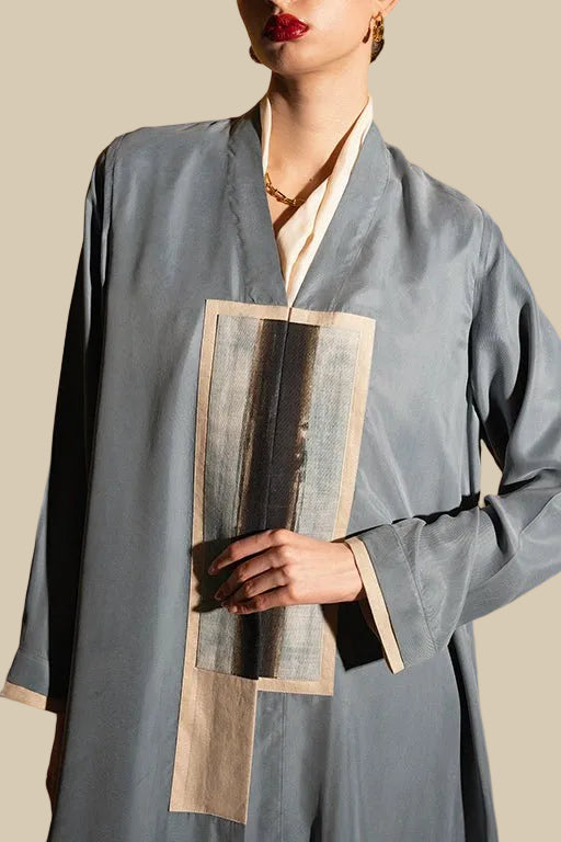 CODE - 0361 ABAYA - ZAH DESIGN - MIRA Y MANO