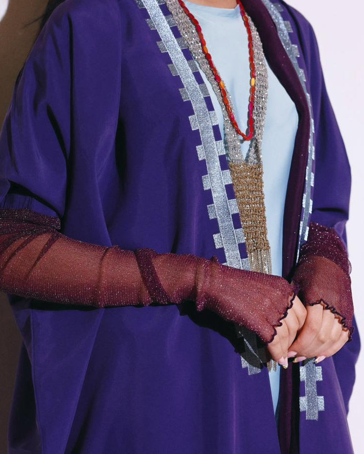 CRIMSON ABAYA - ZIYA - MIRA Y MANO