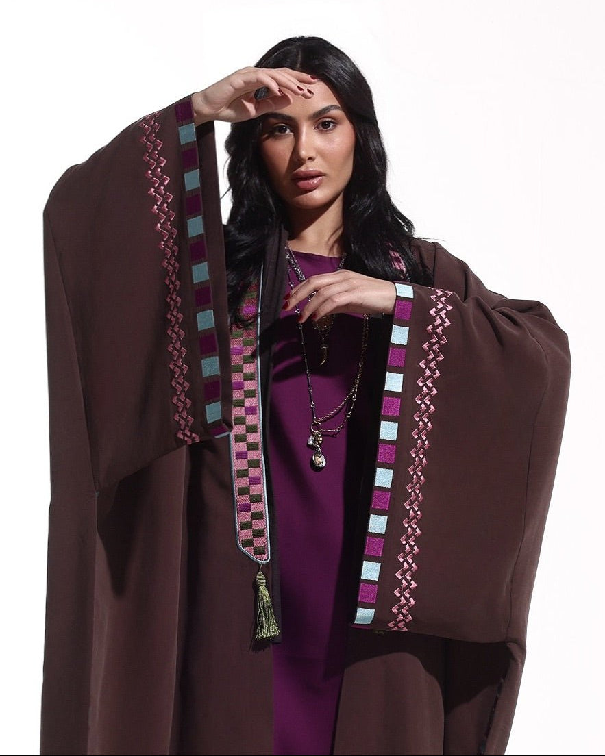 MAHOGANY ABAYA - ZIYA - MIRA Y MANO