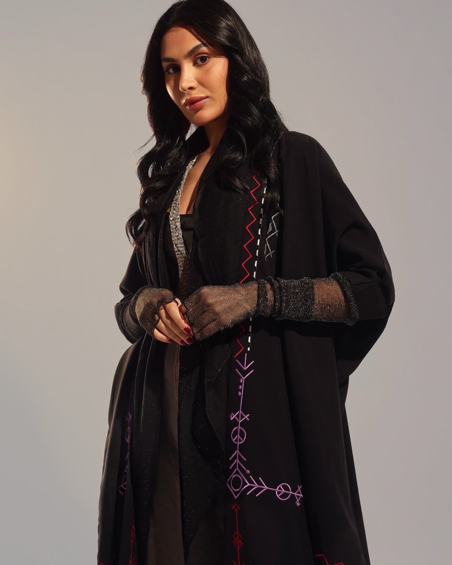 MUSE ABAYA - ZIYA - MIRA Y MANO