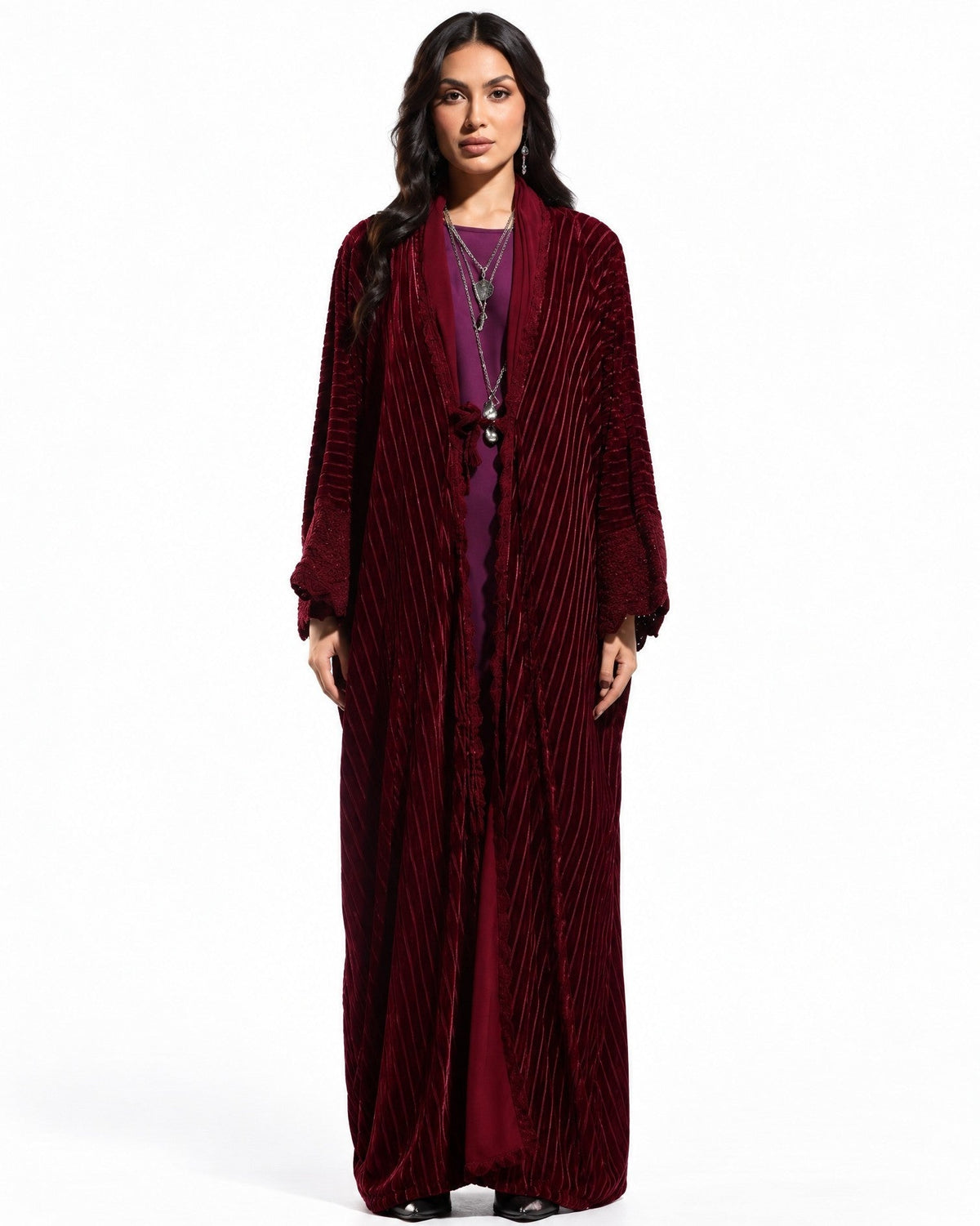 PLUM - Maroon Velvet Abaya - ZIYA - MIRA Y MANO