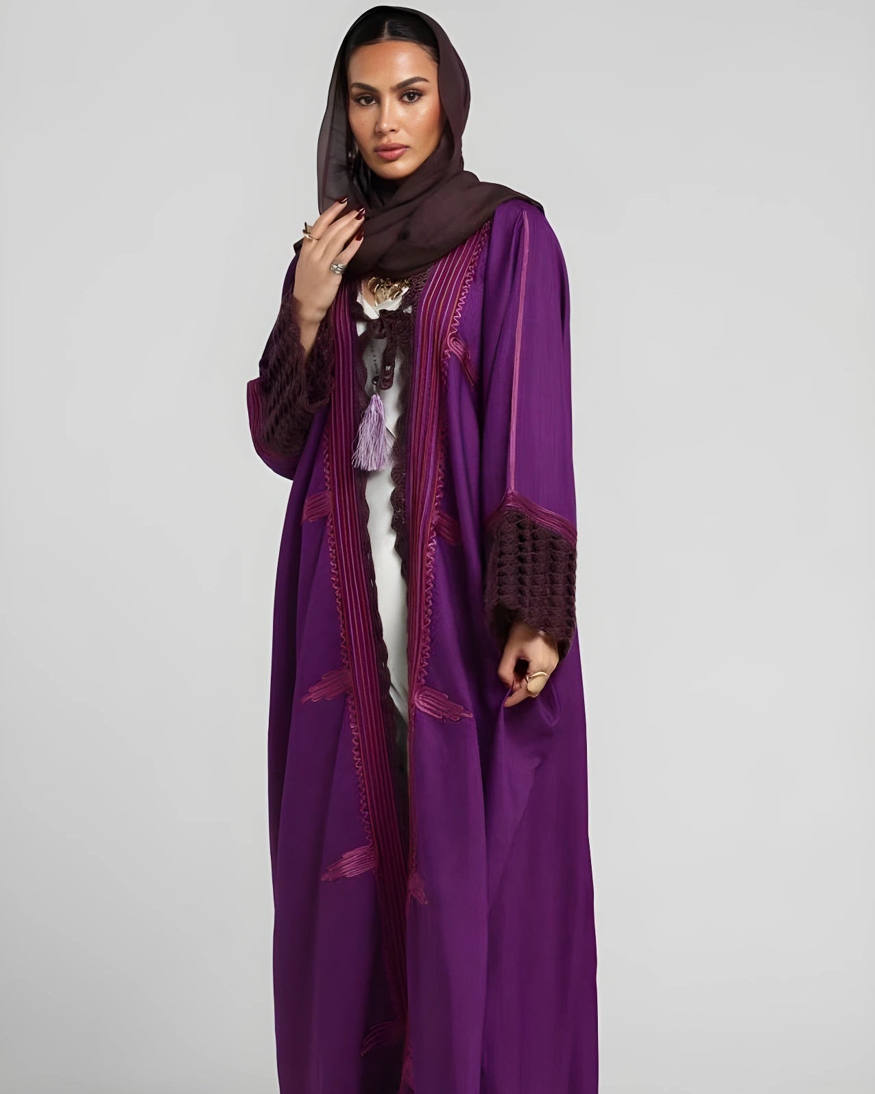 SASSBERRY ABAYA - ZIYA - MIRA Y MANO