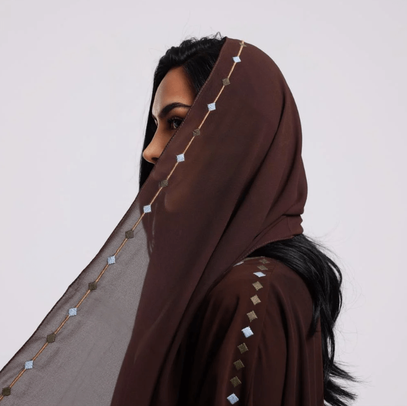 TRIA BROWN ABAYA - ZIYA - MIRA Y MANO