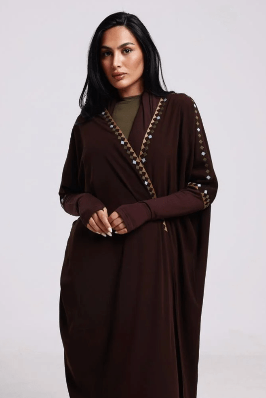 TRIA BROWN ABAYA - ZIYA - MIRA Y MANO