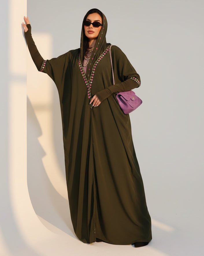 Z-TRI-KHK ABAYA - ZIYA - MIRA Y MANO