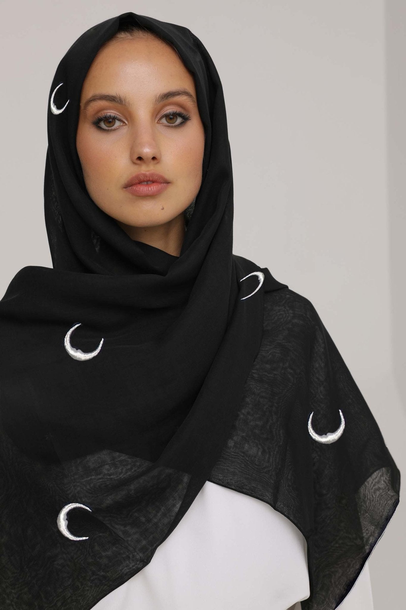 AR0026 AYLA - FOULARD - MIRA Y MANO