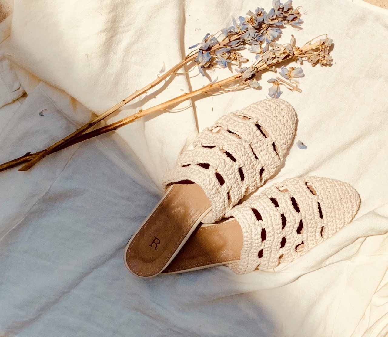 RAML-CR -53 - RAMLA - MIRA Y MANO