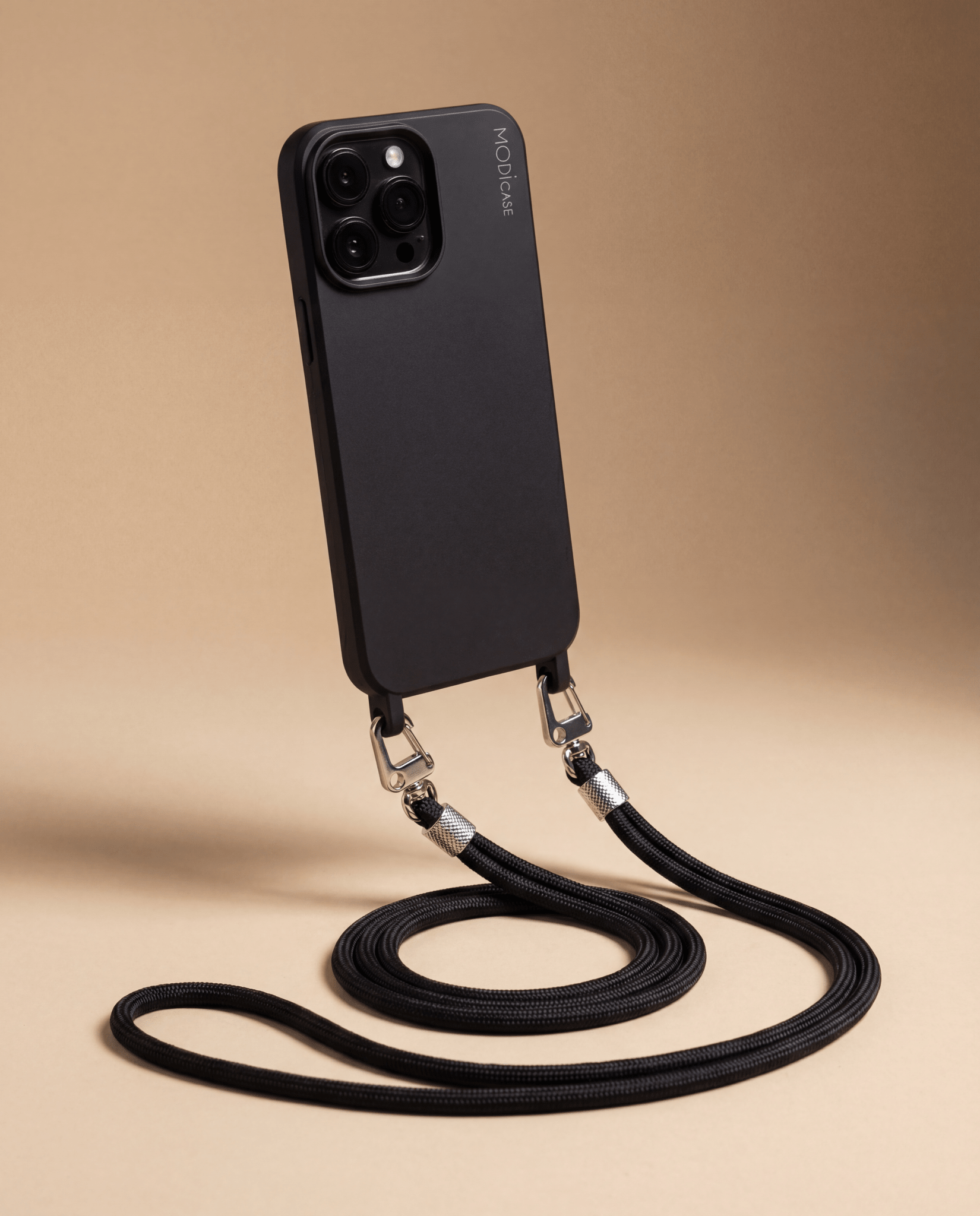 STYLE YOUR IPHONE - MIRA Y MANO