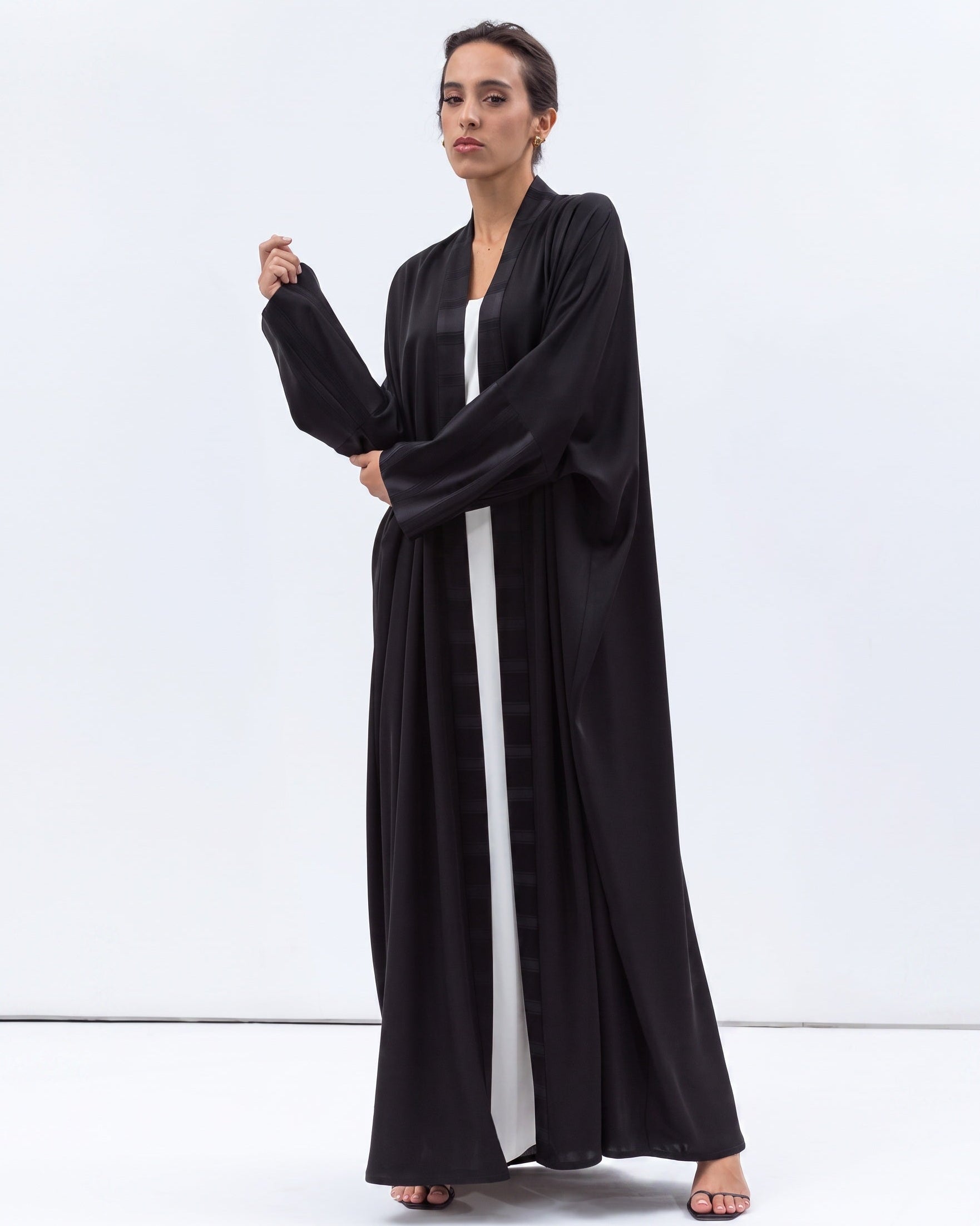 AB-LC-BLK-BSD – Black Crepe Abaya – Product image 3