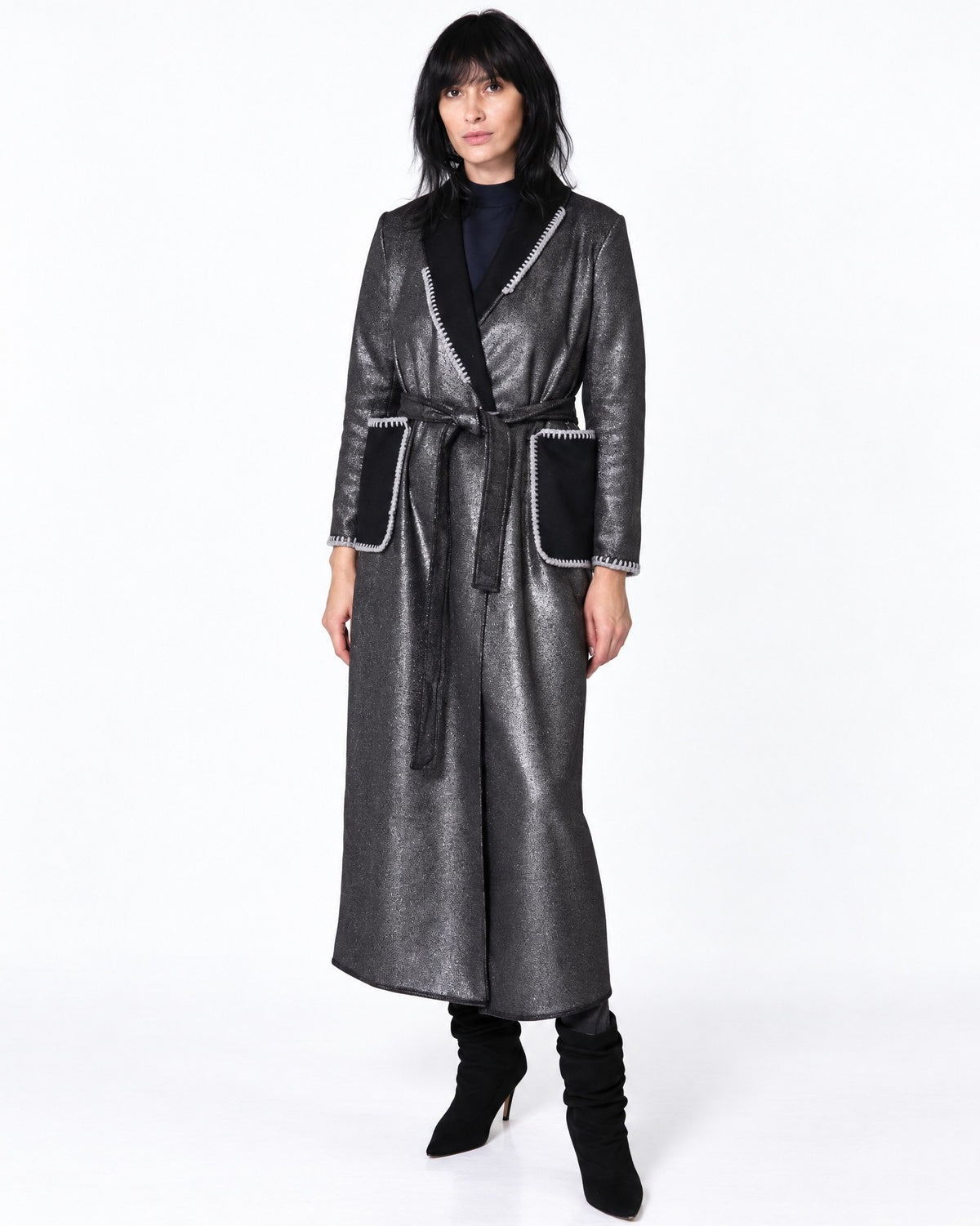 F213 ABAYA