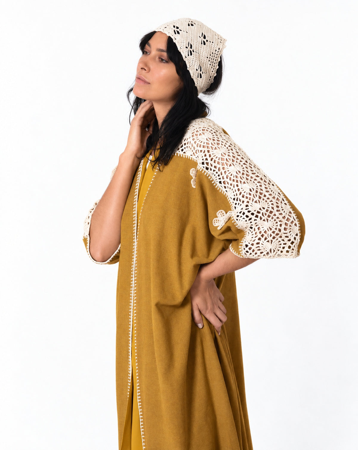 F209 ABAYA