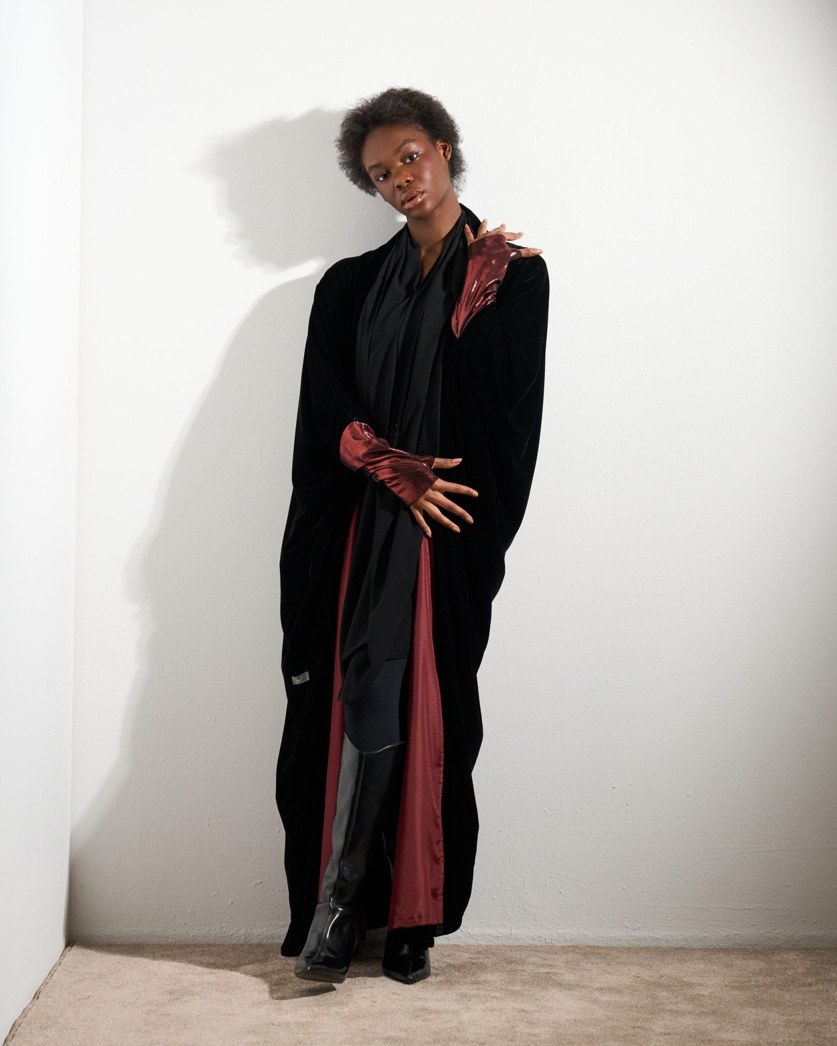 FW3 - BK ABAYA - ABAYATI COLLECTION - MIRA Y MANO