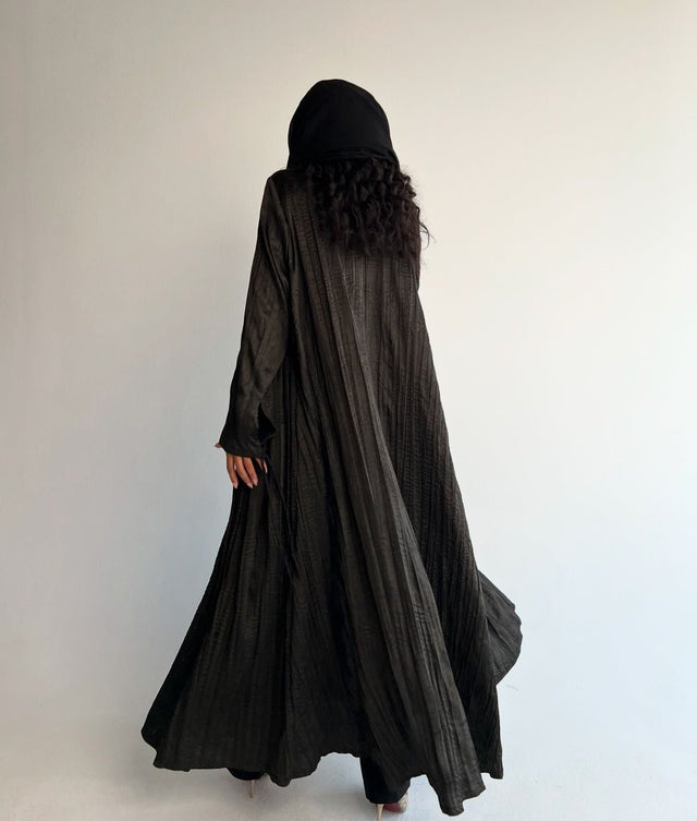 LOOK7 - BLACK ABAYA - ABAYATI COLLECTION - MIRA Y MANO