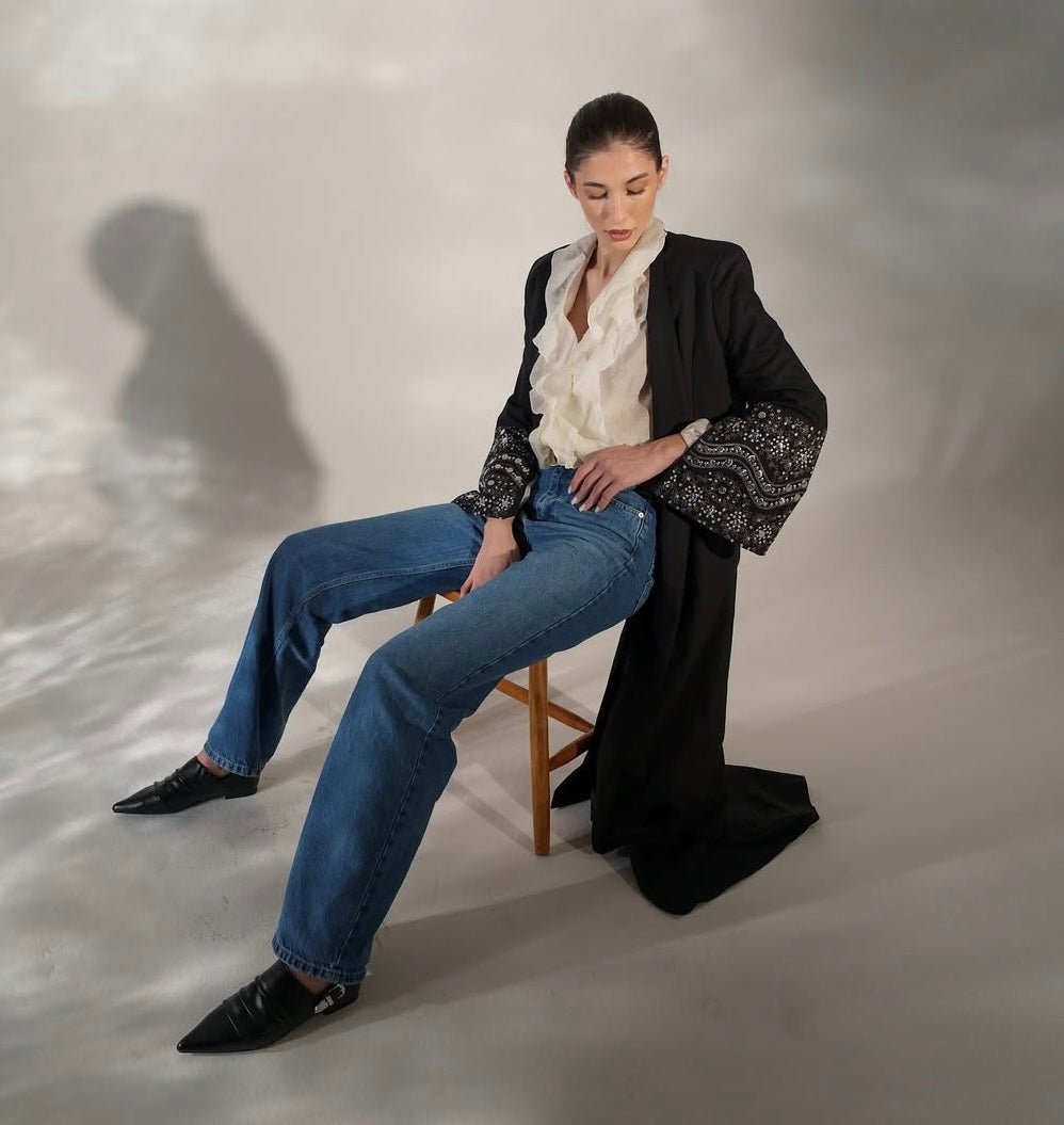 SE4E ABAYA - ABAYATI COLLECTION - MIRA Y MANO