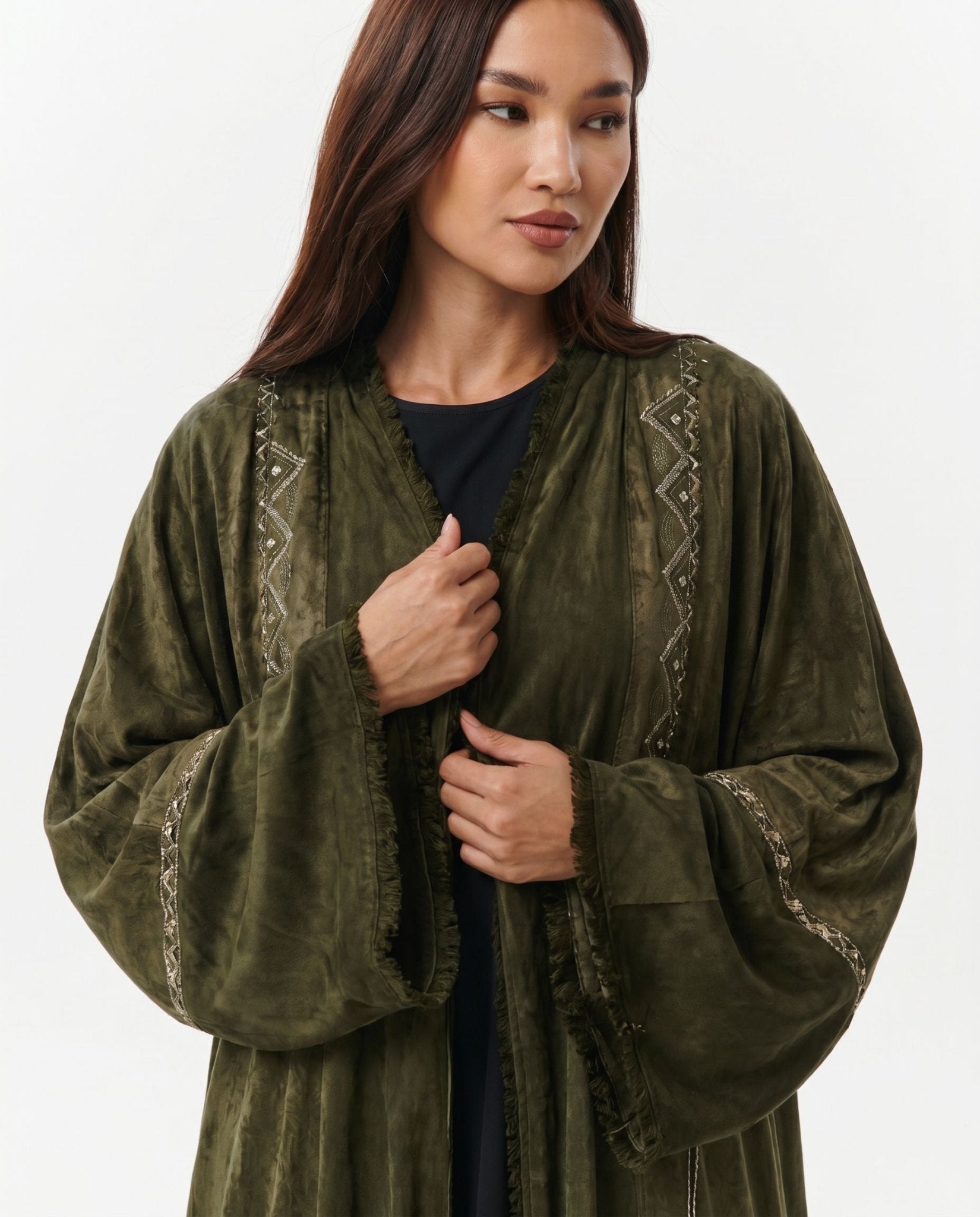 47HJ001 ABAYA - ACE DESIGNS - MIRA Y MANO