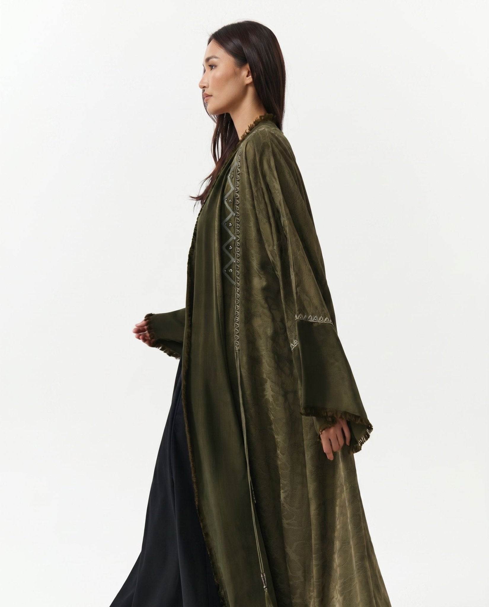 47HJ001 ABAYA - ACE DESIGNS - MIRA Y MANO