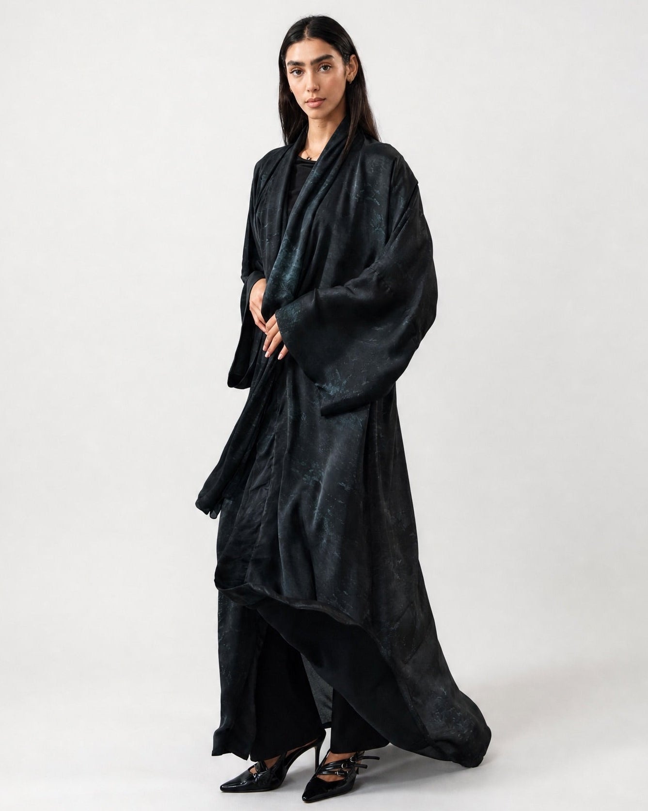 47HJ015 ABAYA - ACE DESIGNS - MIRA Y MANO