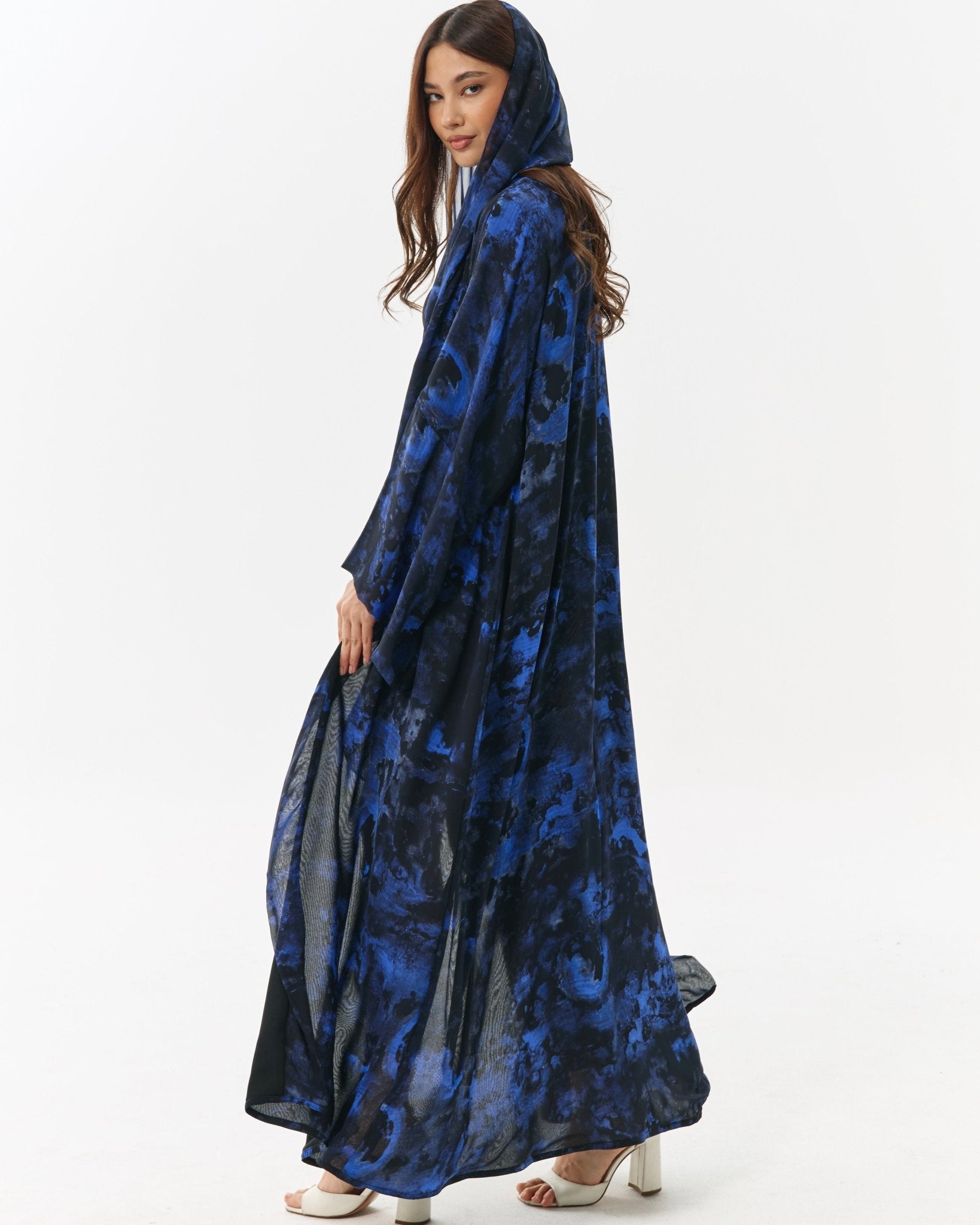 47RM053 ABAYA - ACE DESIGNS - MIRA Y MANO
