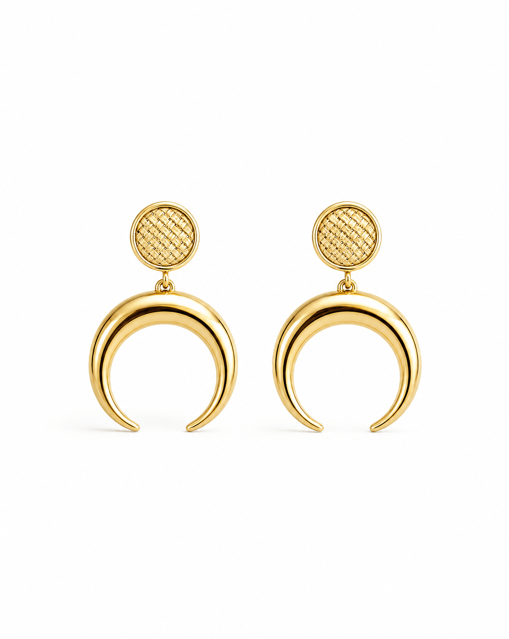 E02-WH EARRINGS - AFFLUENT BY MAI - MIRA Y MANO