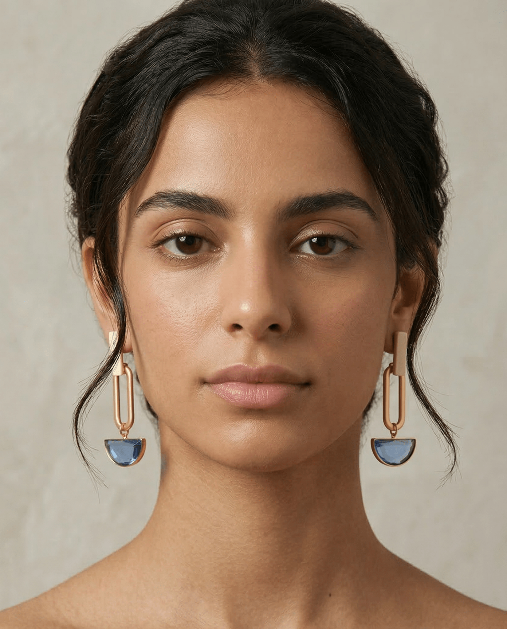E026 - BL EARRINGS - AFFLUENT BY MAI - MIRA Y MANO