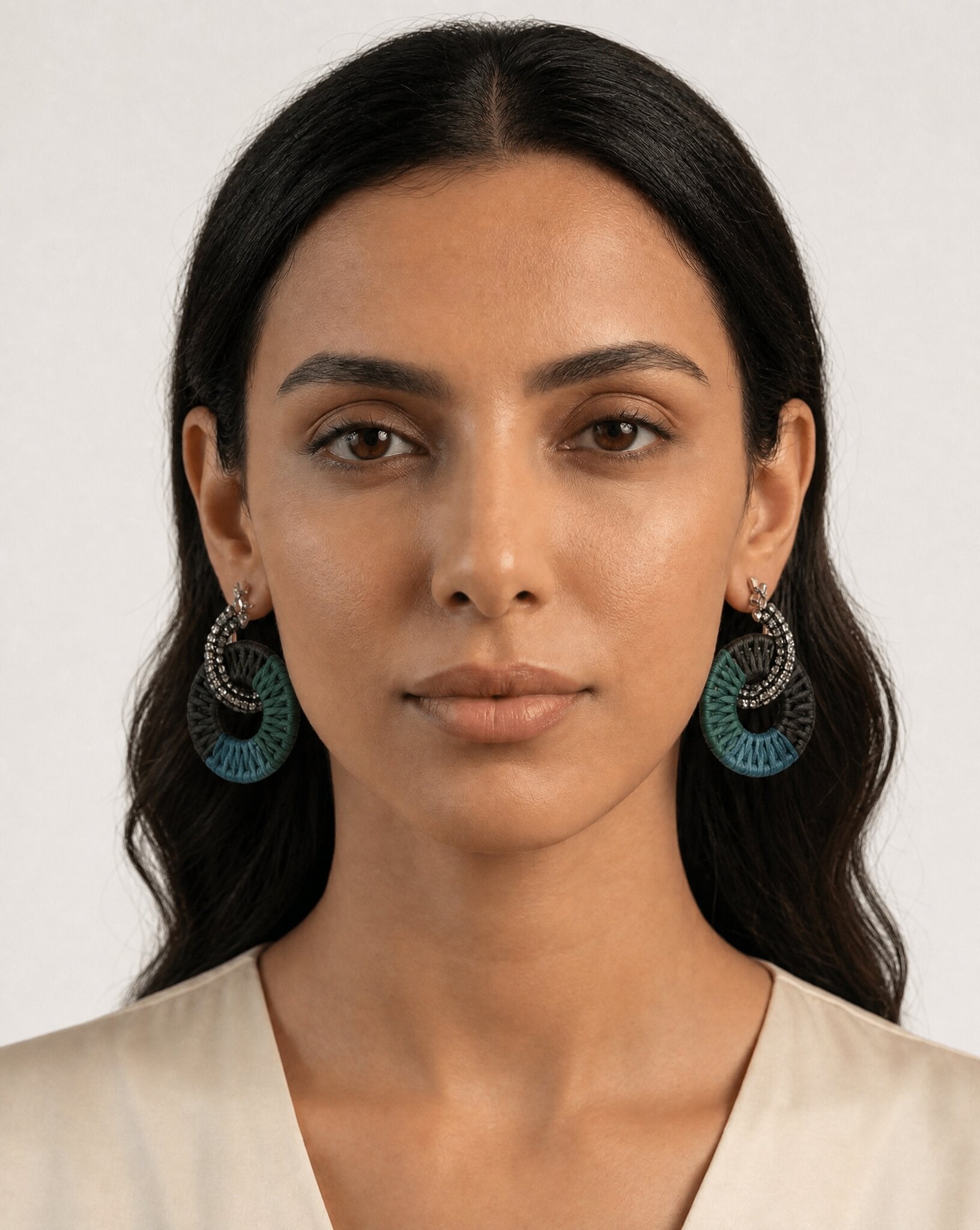 E04-A EARRINGS - AFFLUENT BY MAI - MIRA Y MANO