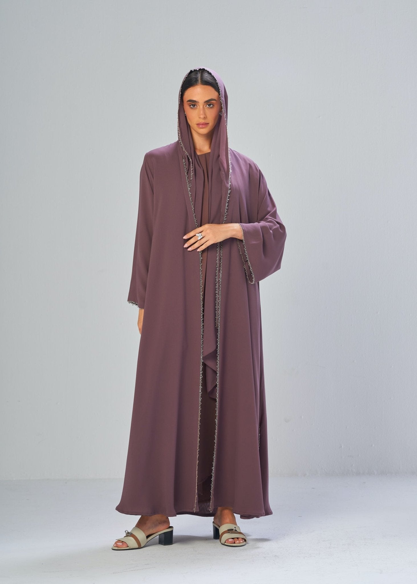 ASW - 338 ABAYA SET - AL ASWAD - MIRA Y MANO