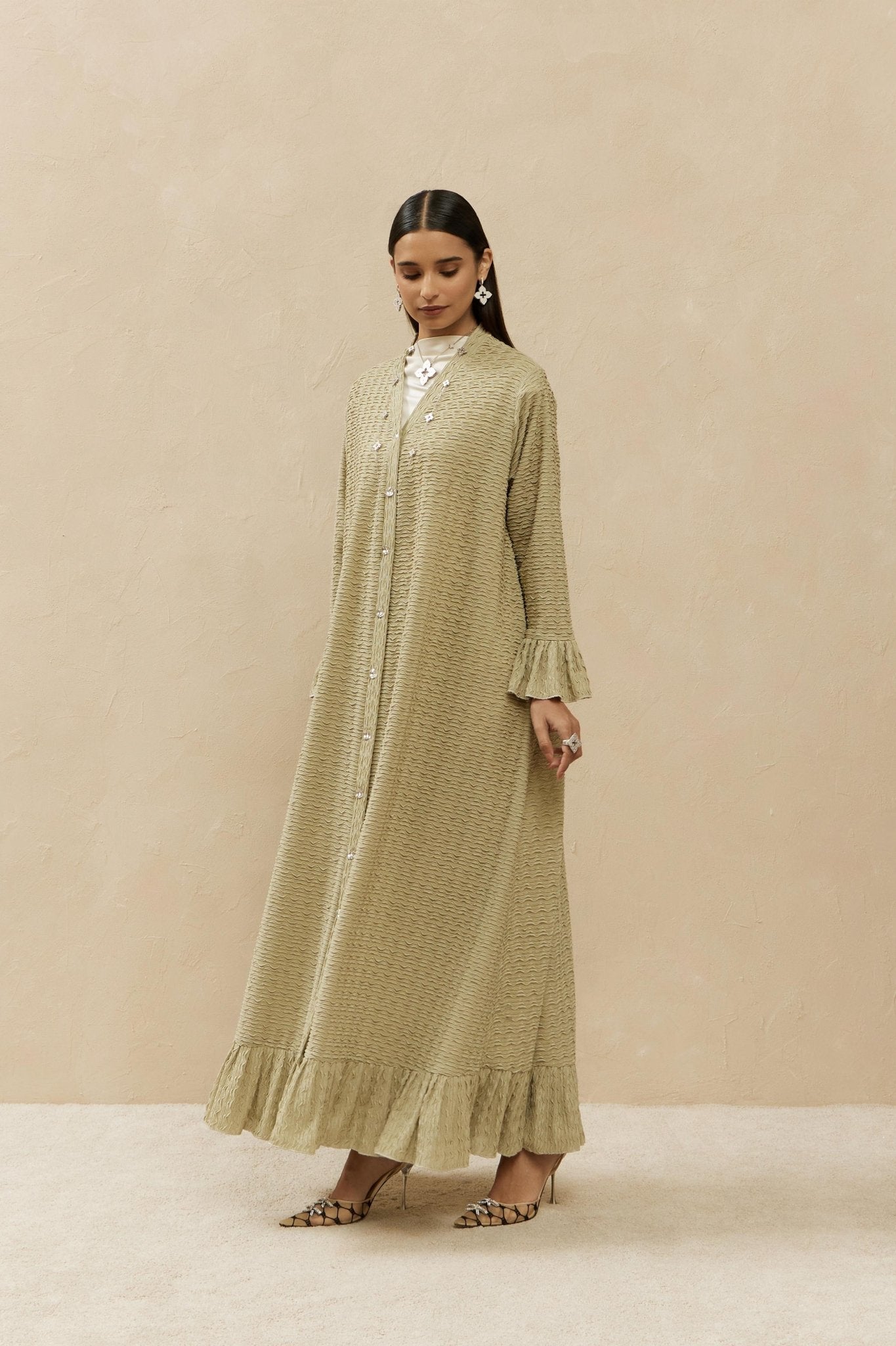 ASW - 455 ABAYA - AL ASWAD - MIRA Y MANO