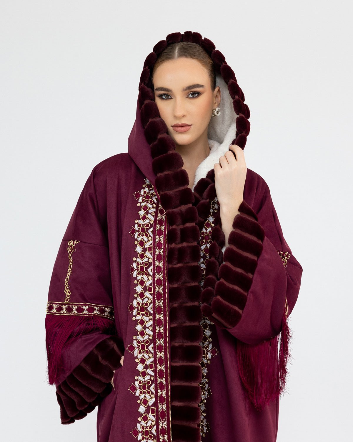 ADRA26 - 018 FARWA - ALDUKAN - MIRA Y MANO