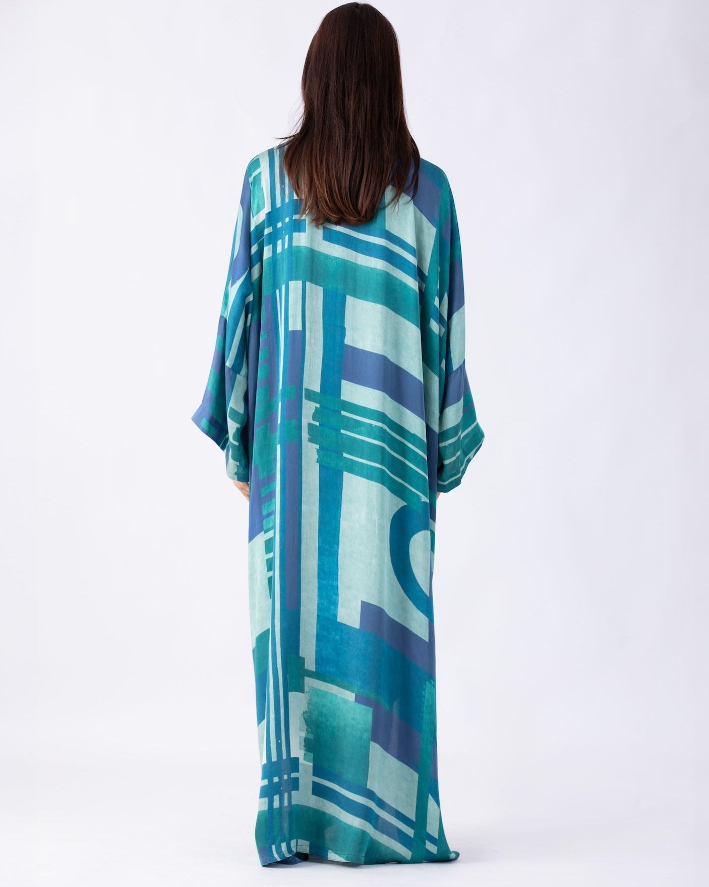 DAA26-66 ABAYA - ALDUKAN - MIRA Y MANO