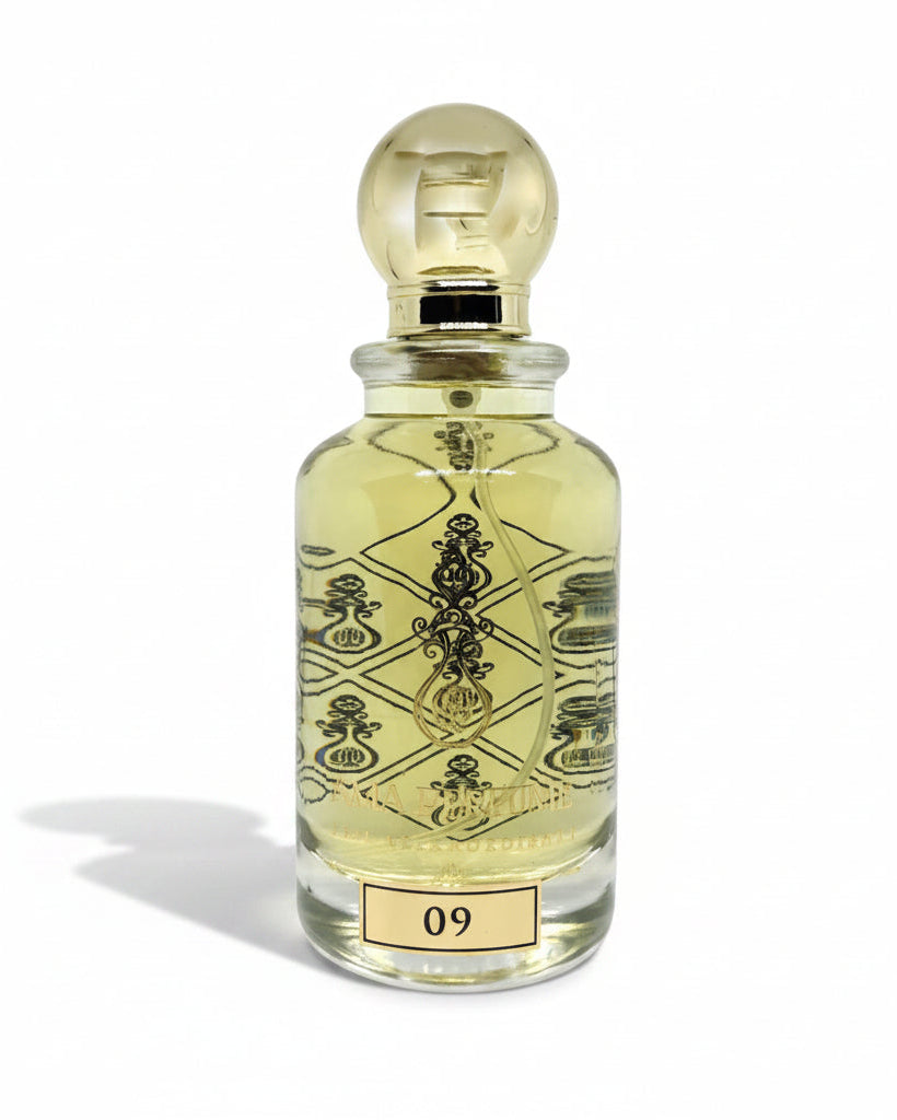 09 AMA - AMA PERFUMES - MIRA Y MANO