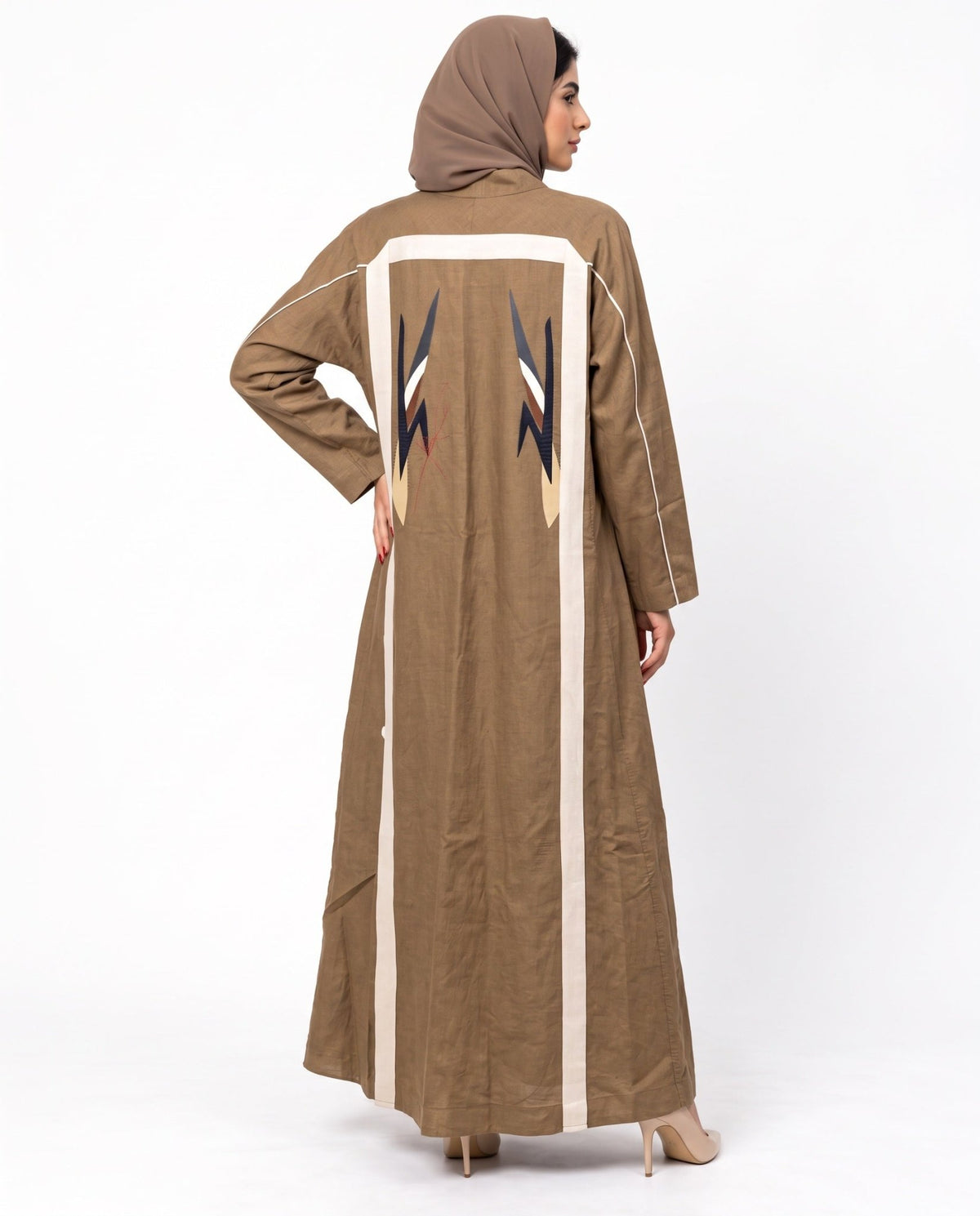 Aliya2 Camel Brown Abaya Set - AMBER FEROZ - MIRA Y MANO